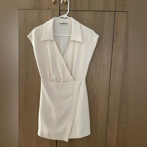 Mango Shirt Dress mini length with collared neckline